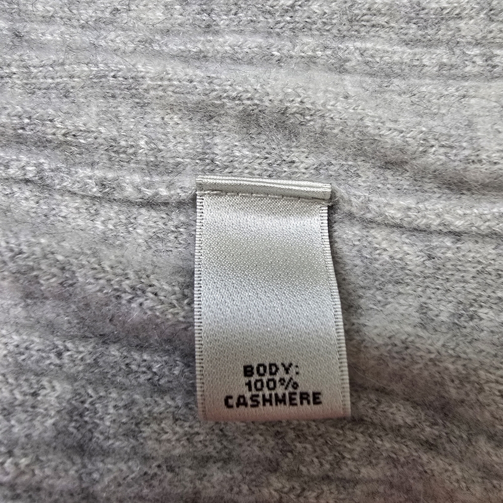 Neiman Marcus Women Cashmere L Cardigan Sweater Gray Fringe Luxury Cozy Office - Picture 16 of 16